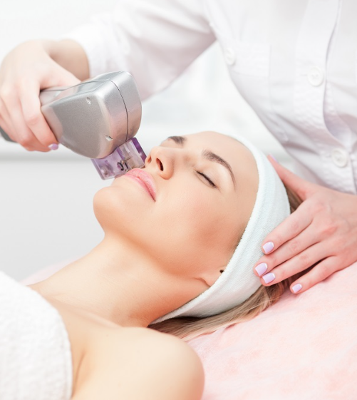 Cosmetic Laser Treatments for Sagging Skin: What You Need to Know
