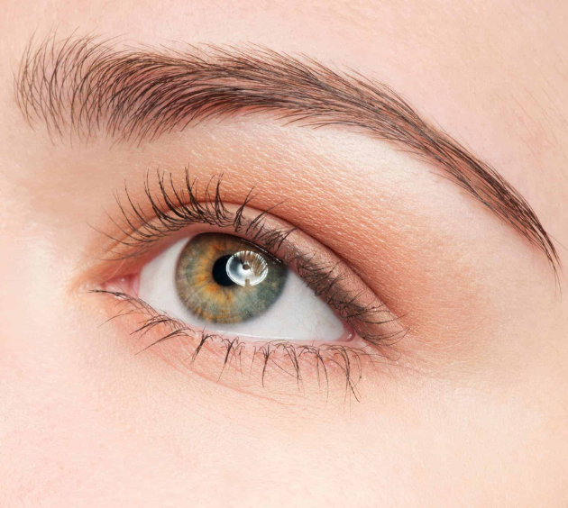 Simple and Effective Tips to Achieve Long, Natural Eyelashes at Home