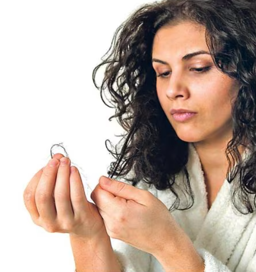 10 Natural Ways to Treat Grey Hair at Home