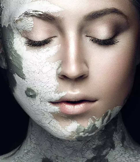 How to Make a Perfect Homemade Mud Facial Mask for Glowing Skin