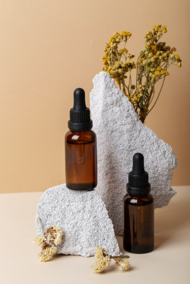 The Top 10 Essential Oils to Fade Scars and Promote Healing